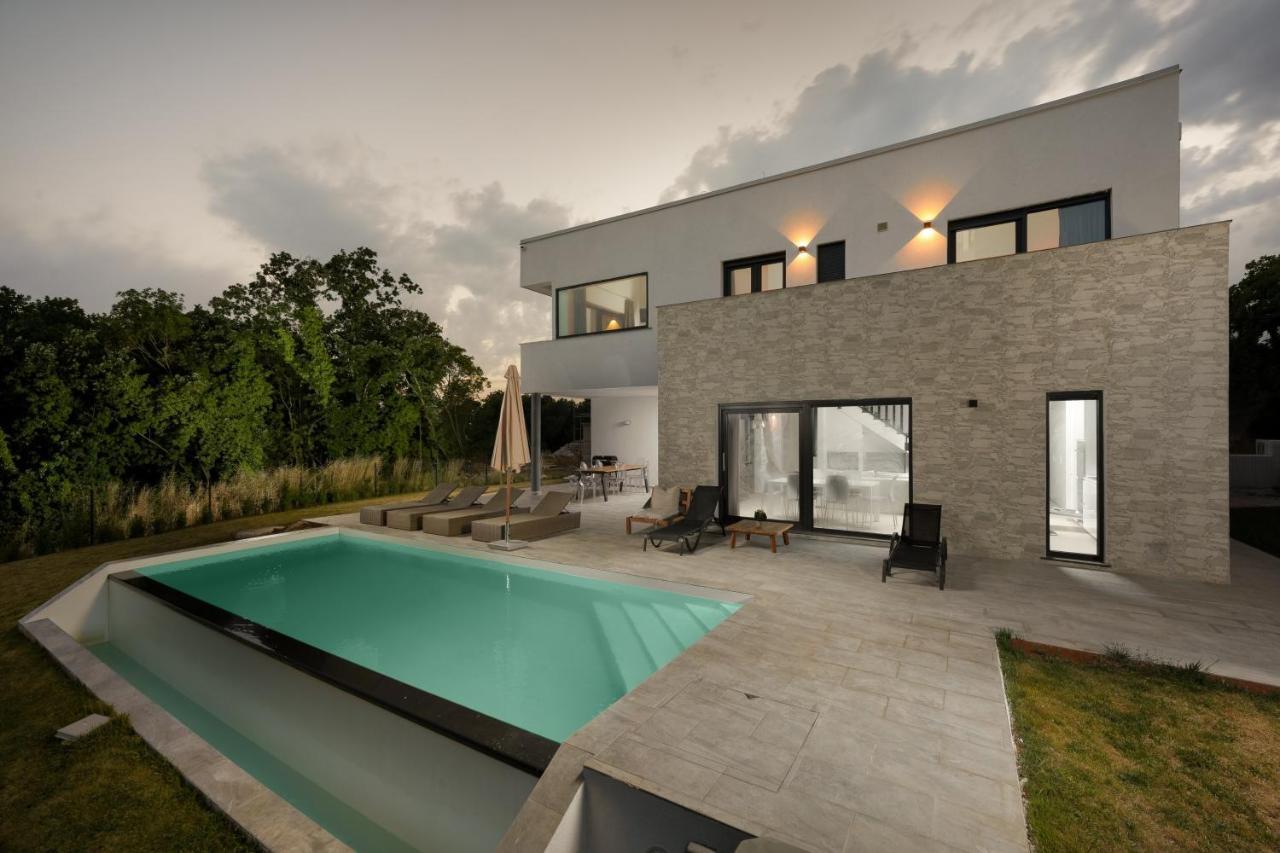 Sea View Villa Cala Royal Krnica Esterno foto