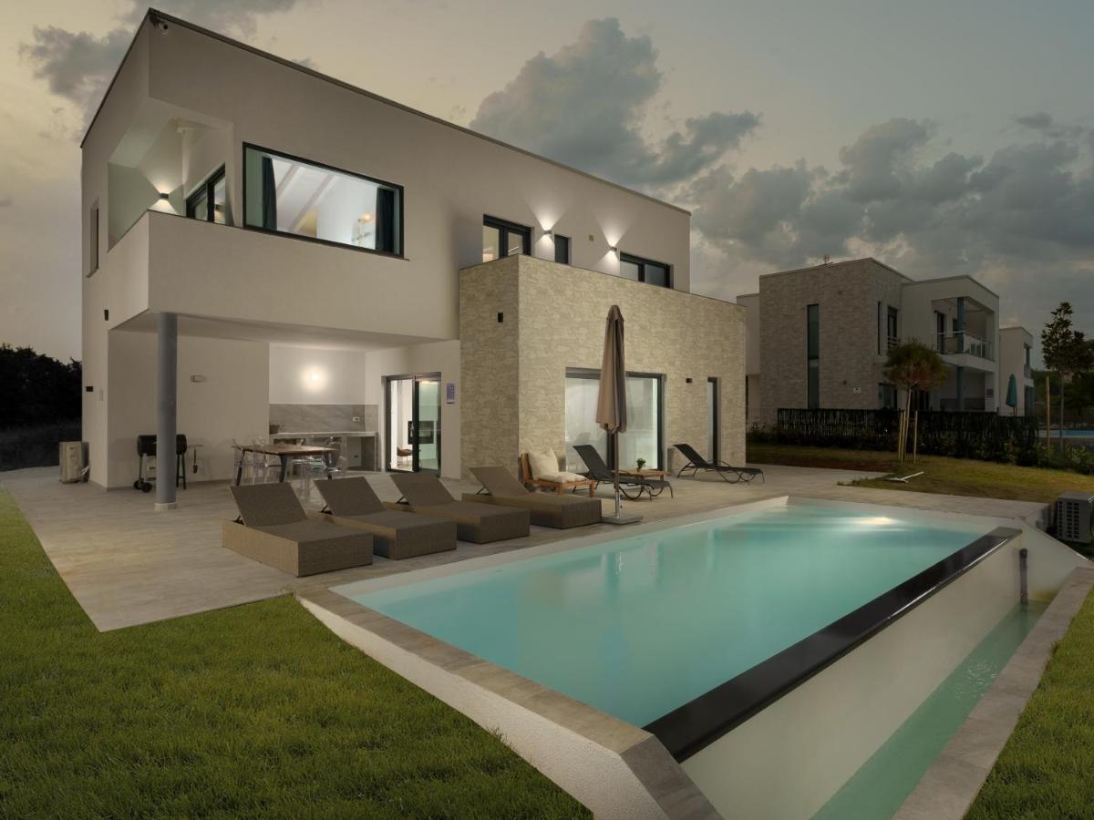Sea View Villa Cala Royal Krnica Esterno foto
